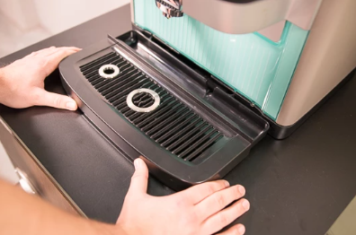 SE - Cafitesse Excellence Compact Black - weekly cleaning- step guide - step 19
