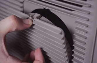 SE - clean and care - cooling filter cleaning - Cafitesse Exc Comp-step 2