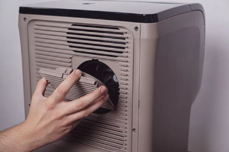 SE - clean and care - cooling filter cleaning - Cafitesse Exc Comp-step 4