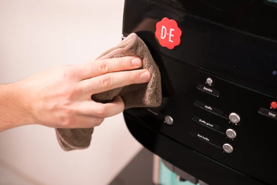 SE - Cafitesse Excellence Compact Black - daily cleaning - step 4